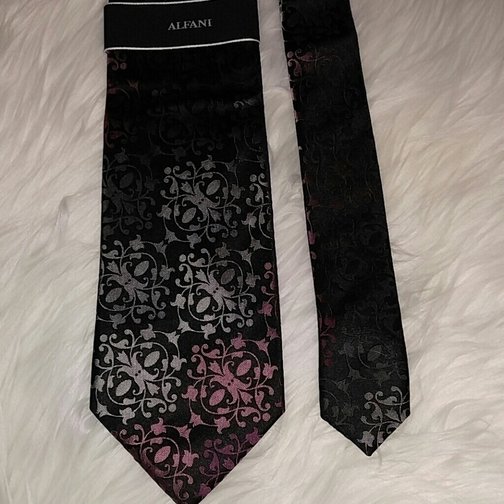 NWT Buckeye Paisley Silk Tie 59"